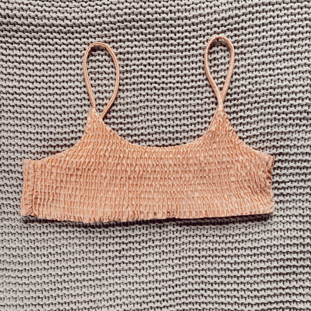 Peach Ruched Bikini - Picture 3 of 4